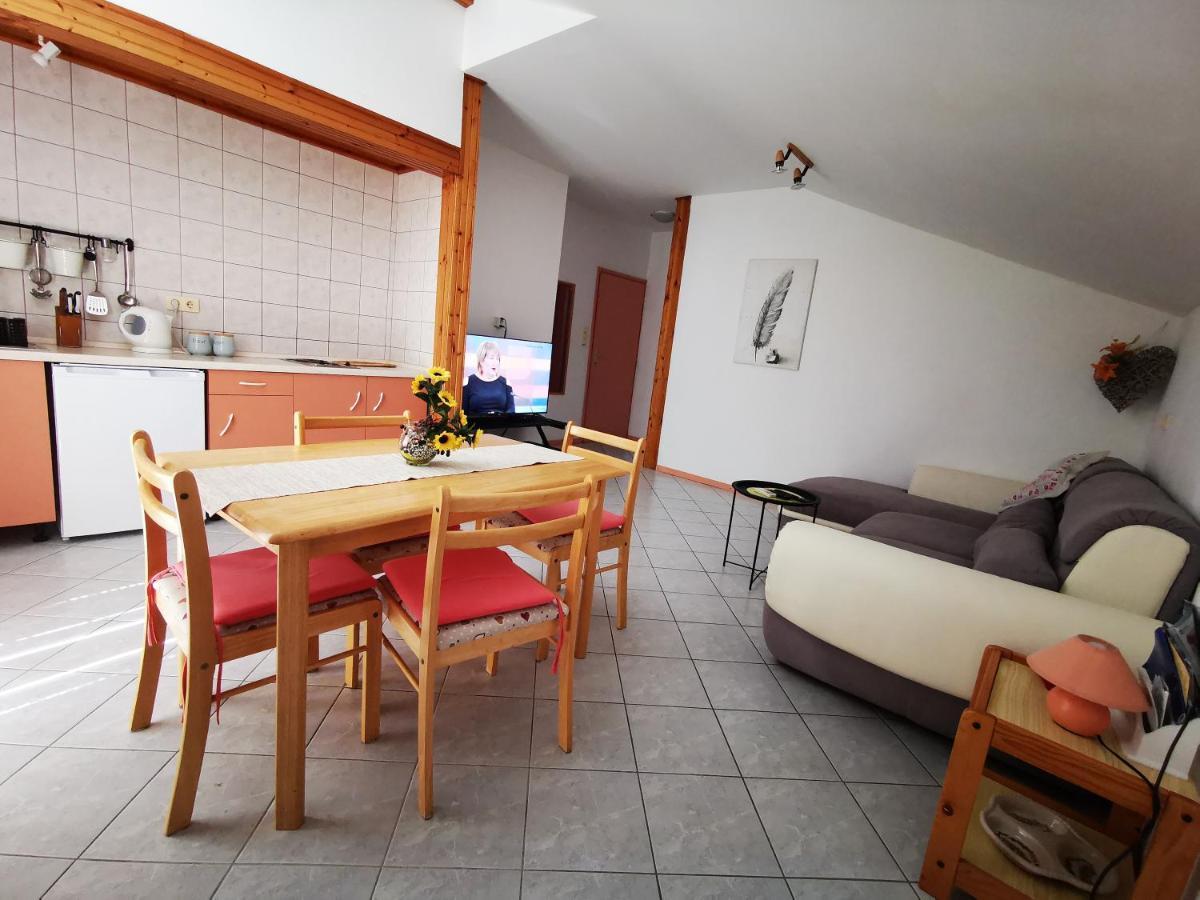 Boutique Apartments Julija ヴォディツェ エクステリア 写真