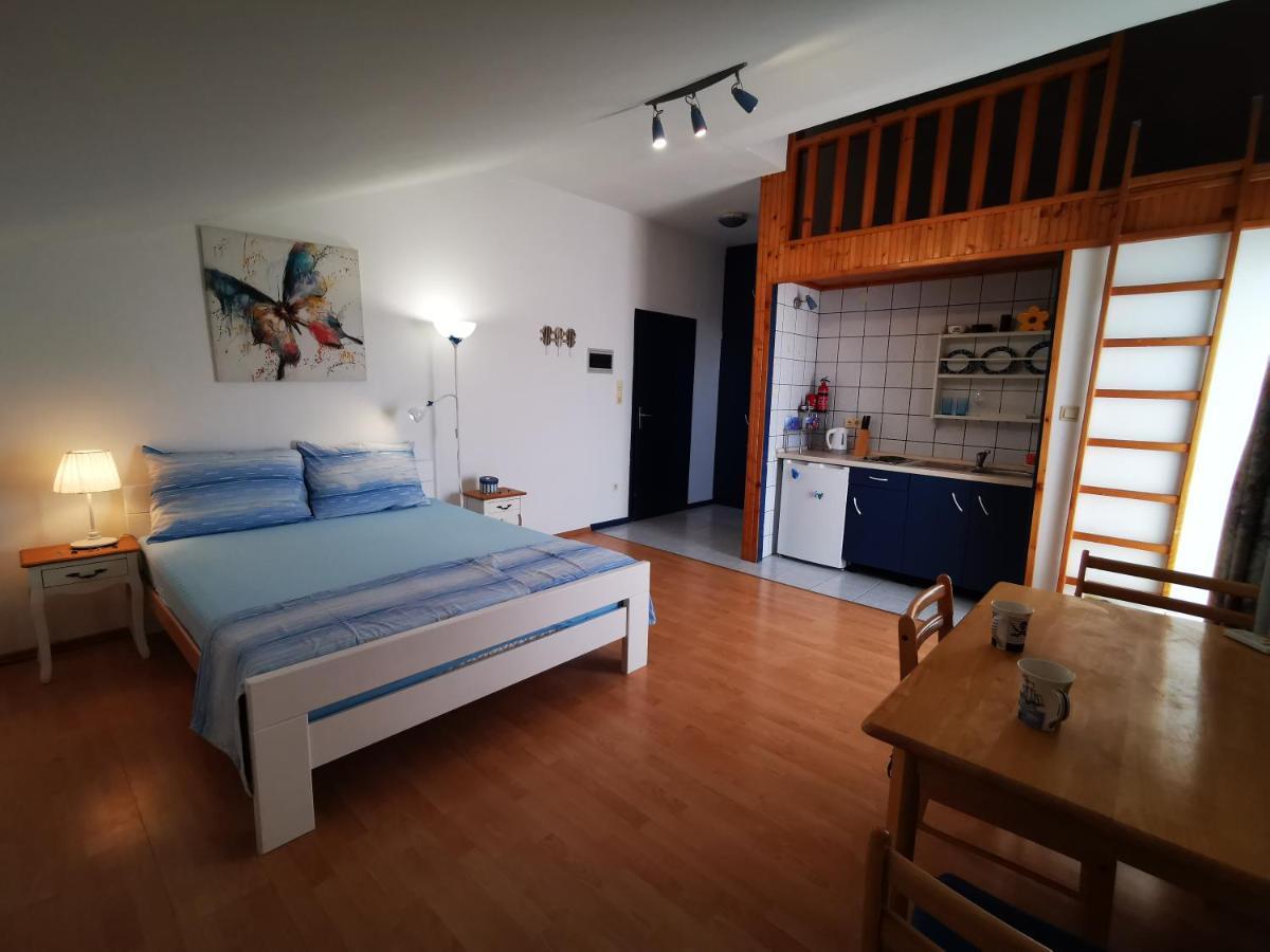 Boutique Apartments Julija ヴォディツェ エクステリア 写真